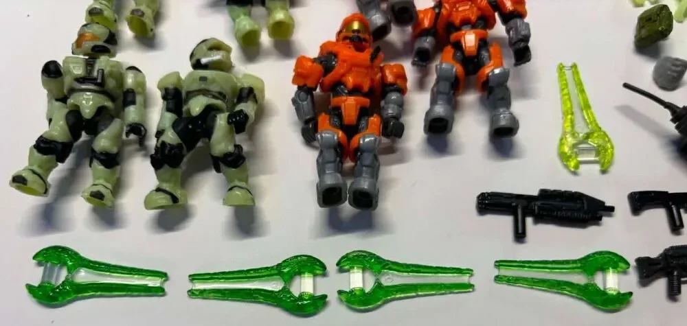 Halo Mega Bloks Construx Outpost Patrol 97515 Cyclops Spartan Figures Extras